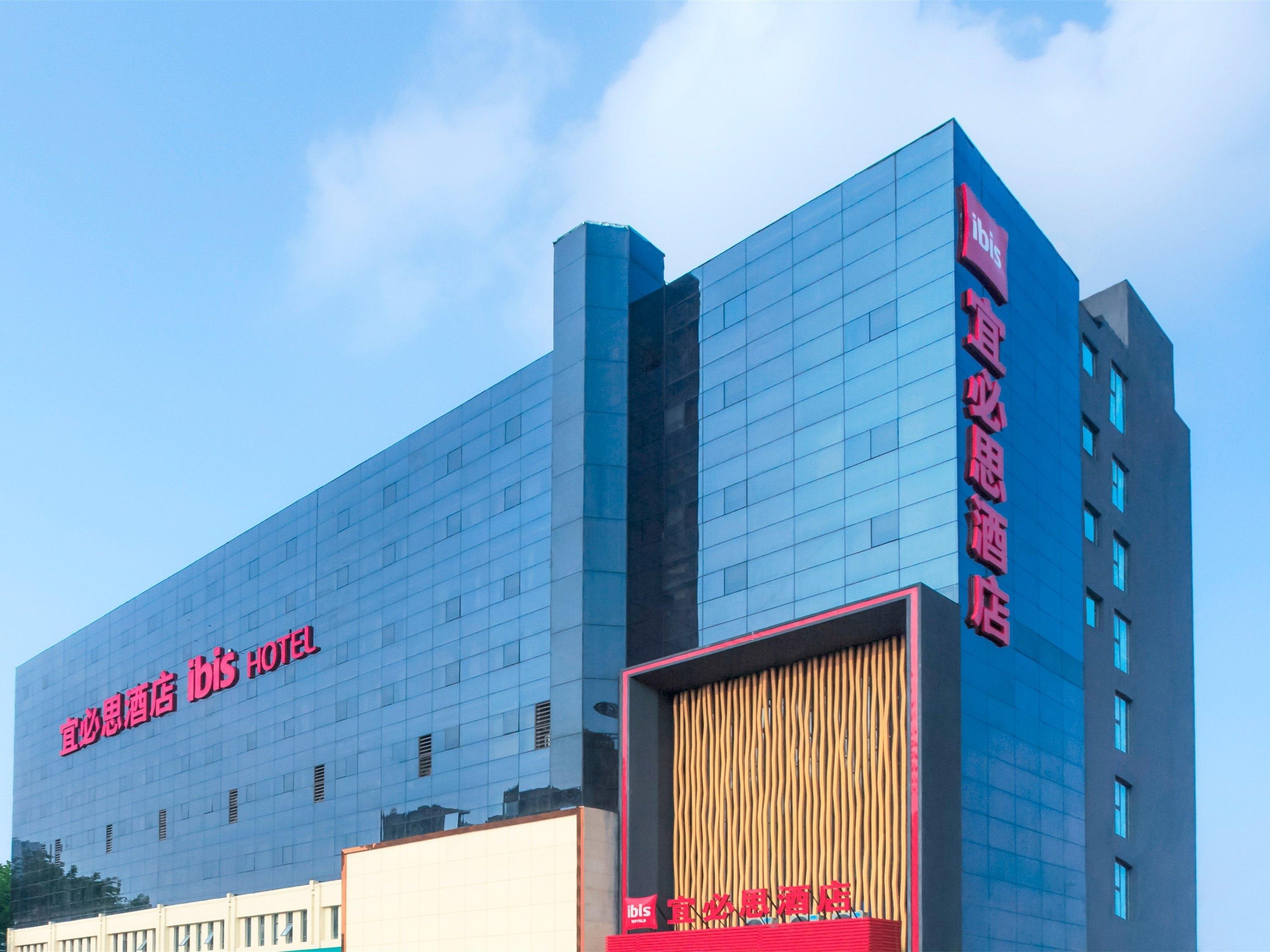 Ibis Zhengzhou Longhai Road Esterno foto
